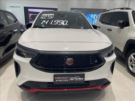 FIAT FASTBACK 1.3 TURBO 270 FLEX ABARTH AT6 FIAT FASTBACK 1.3 TURBO 270 FLEX ABARTH AT6